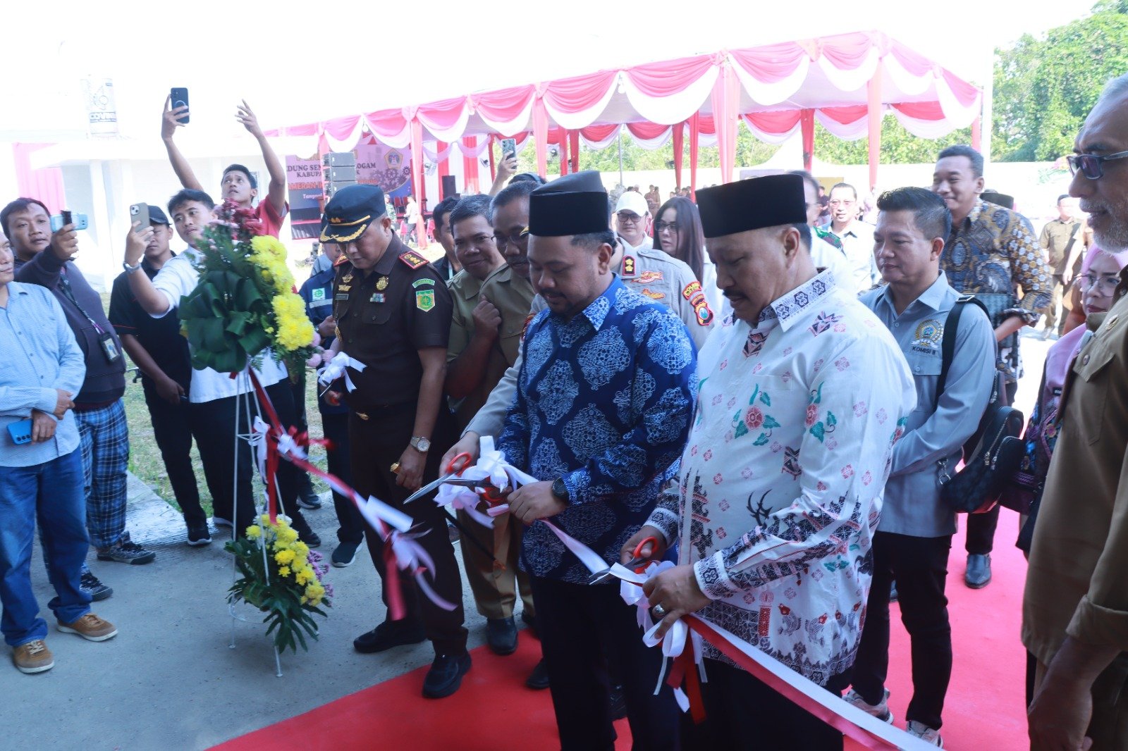 Kapolres Gresik Dampingi Bupati Resmikan Sentra IKM Logam Menganti, Dorong Industri Lokal Naik Kelas